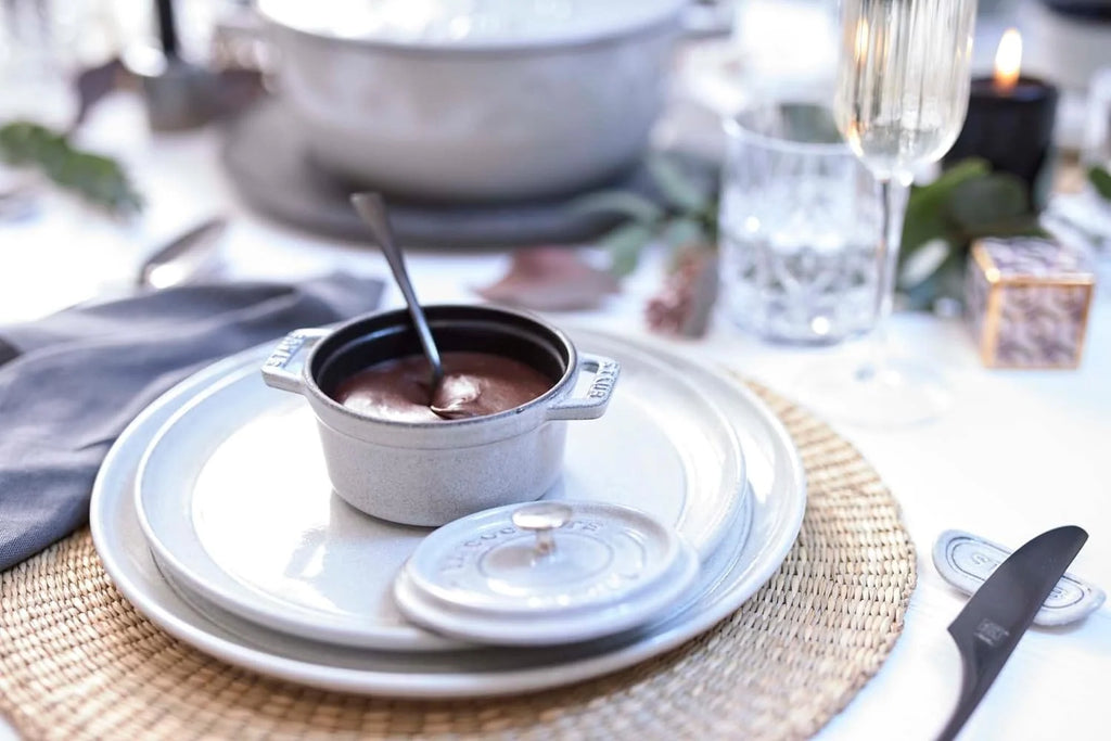 Cast Iron .25-Qt Mini Round Cocotte L986