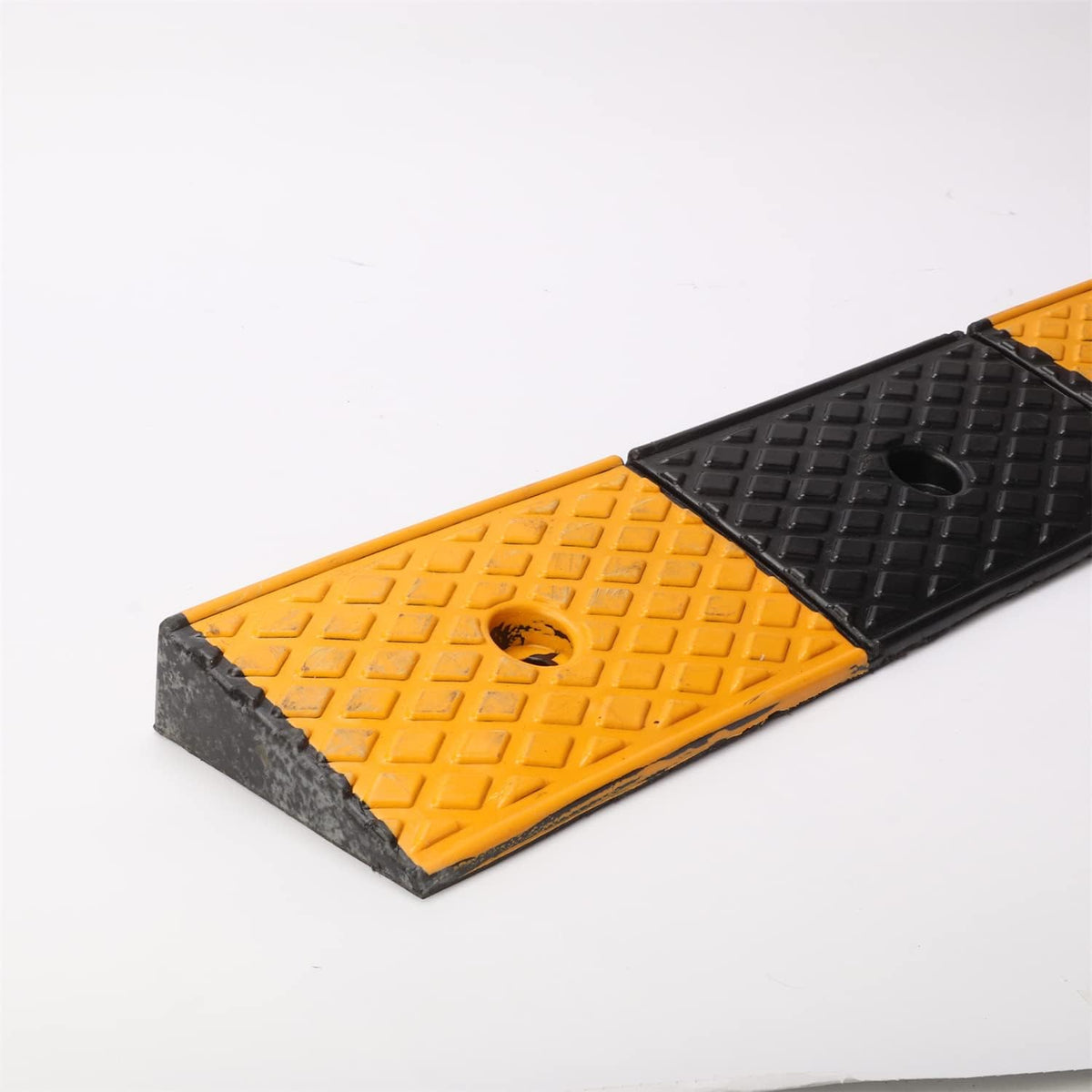 2 Rubber Curb Ramps Heavy Duty 10 Ton 39.3*5.9*2inch W113
