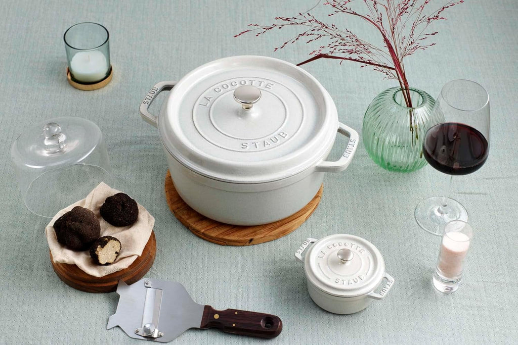 Cast Iron .25-Qt Mini Round Cocotte L986