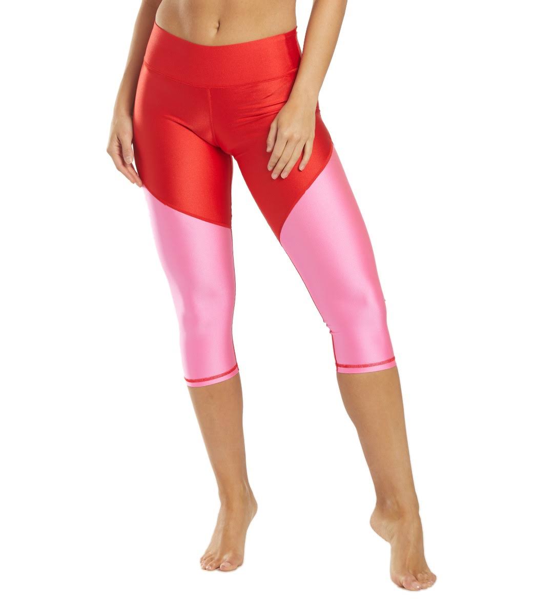 Racing Red/Fuschia Fever Medium Capri U963
