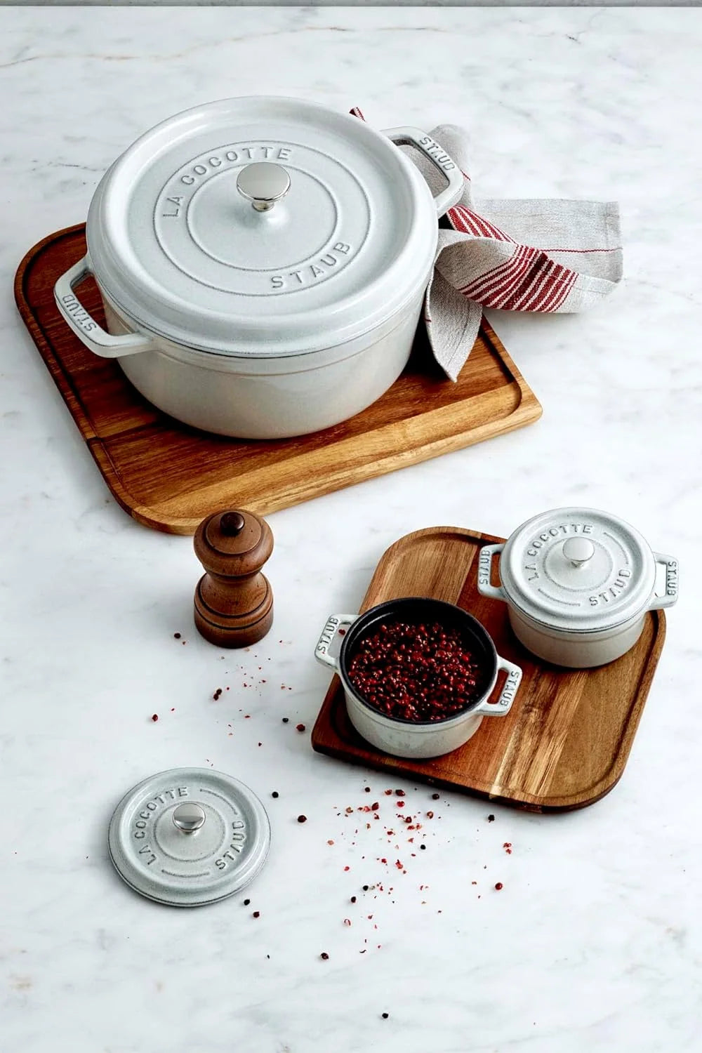 Cast Iron .25-Qt Mini Round Cocotte L986